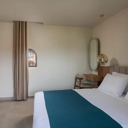 Hotel Pontos Sarti