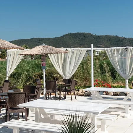 Hotel Pontos 3*