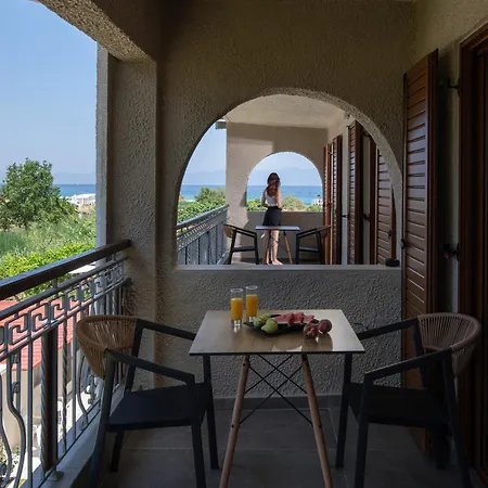 Hotel Pontos Sarti