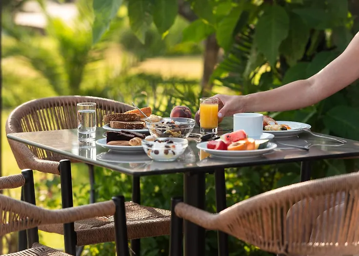 Отель Pontos Сарти